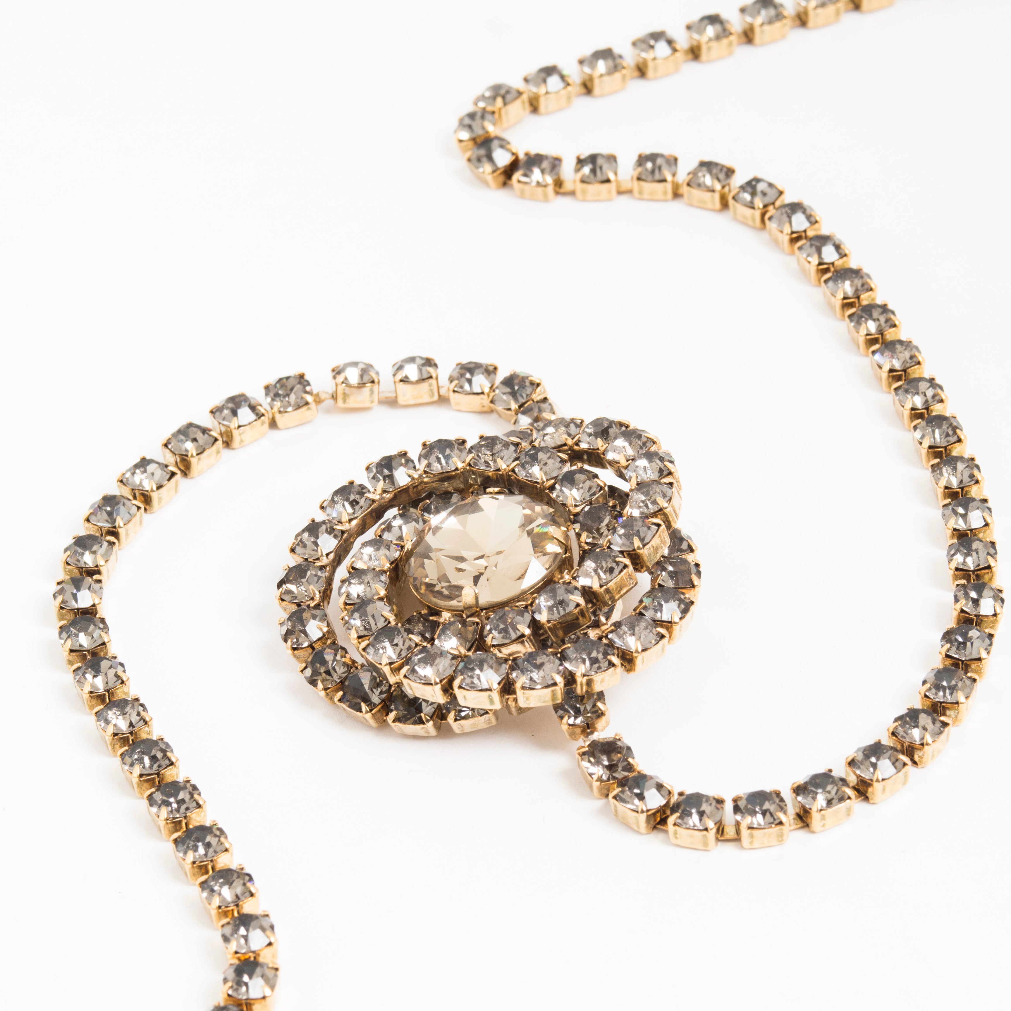 Maxi Camelia necklace
